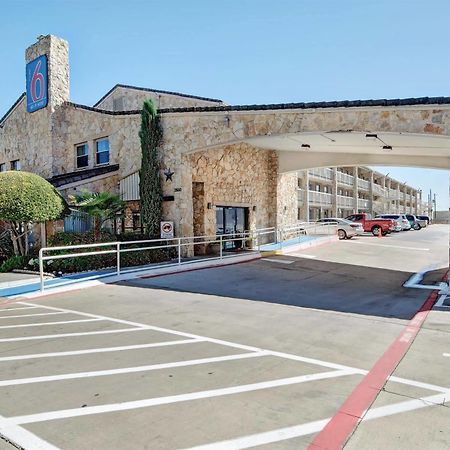 Motel 6-Dallas, Tx - Forest Lane Екстер'єр фото